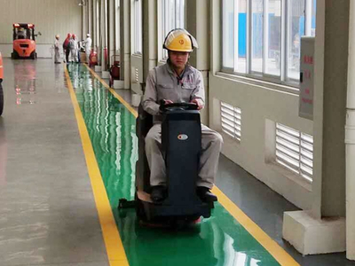 環(huán)氧地坪臟了怎么辦？用美高洗地機來輕松清洗干凈